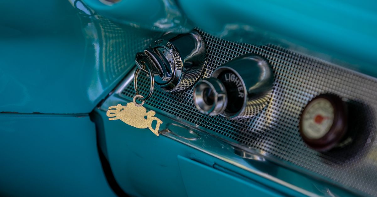 Audi car key fob — Parkchester Locksmith Bronx Corp