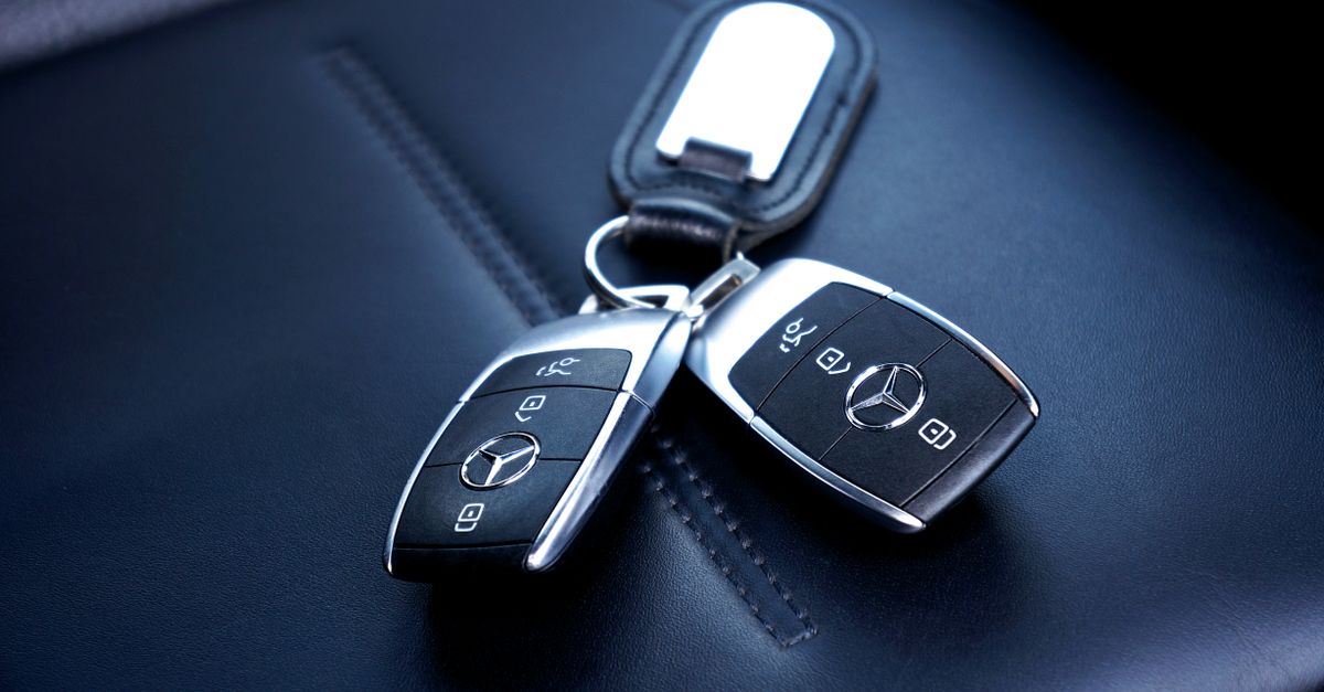 Toyota car key fob — Parkchester Locksmith Bronx Corp