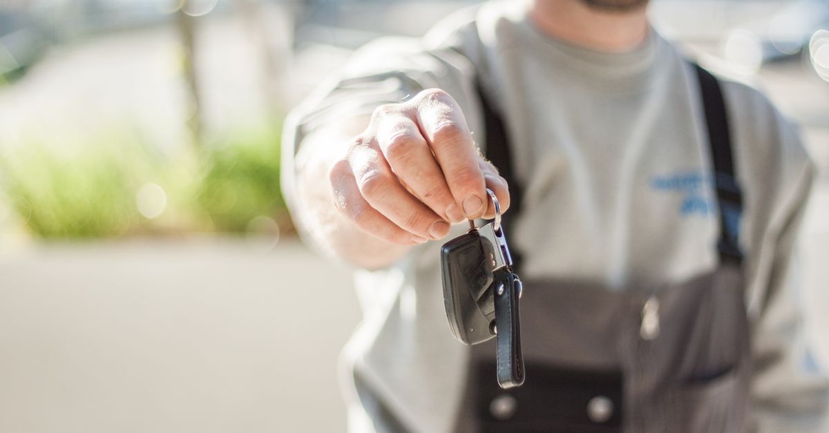 locksmith service technician — Parkchester Locksmith Bronx Corp